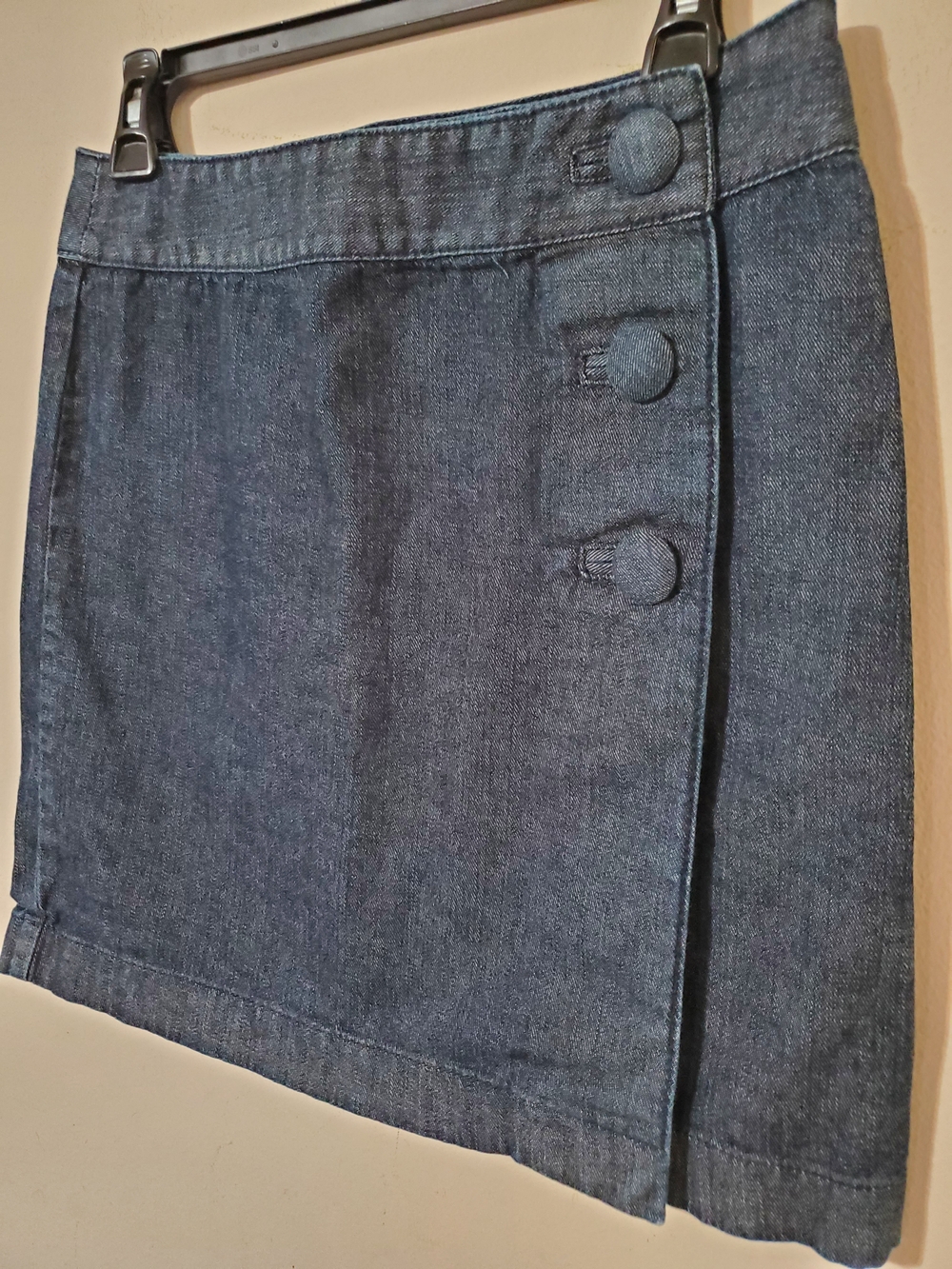 Ann Taylor Denim Wrap Skirt 6P Side Button Detail
